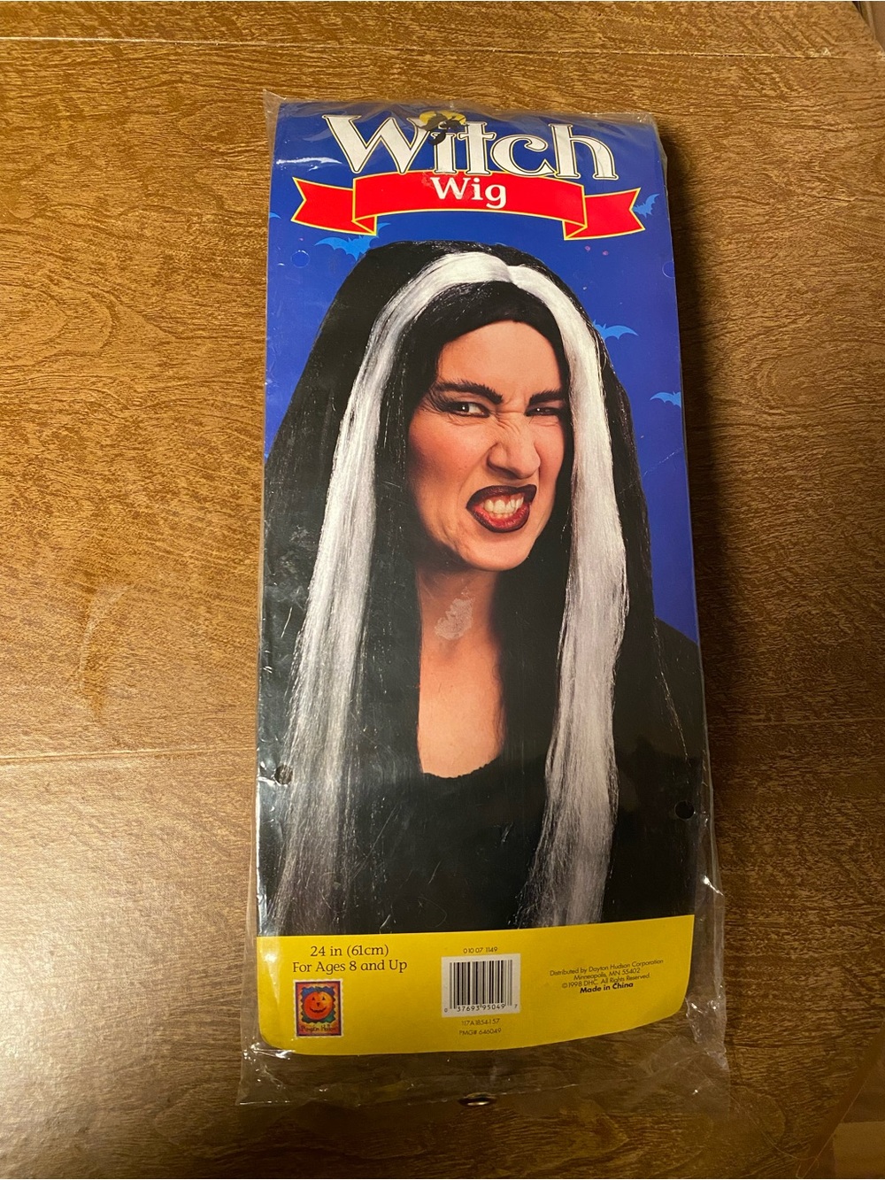 Witchy 24 inch black and white long wig